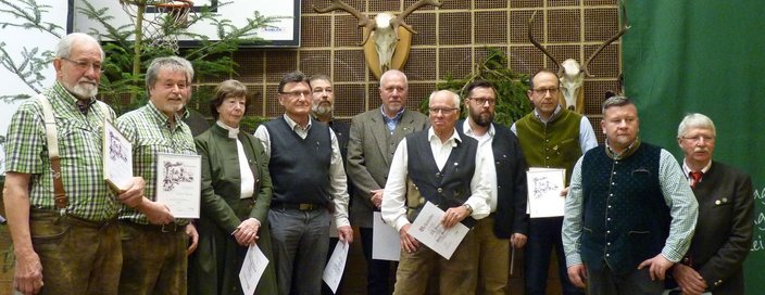 zweiter von rechts: stv. KJM Markus Rau mit geehrten Mitgliedern der Jägervereinigung